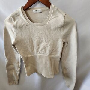 Lulemon Beige Crop Long Sleeve. Size Medium.
